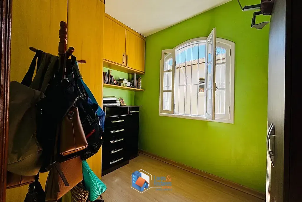 Imagem Casa à venda 3 Quartos 1 Suite 2 Vagas 130M² Vila Marari São Paulo - SP