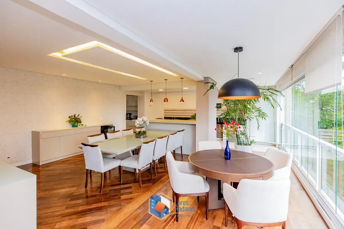 Imagem Apartamento para venda em Campo Belo com 3 quartos, sendo 3 suítes, 242m²
