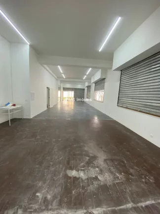 Imagem Prédio Comercial Inteiro para Locação em Pinheiros, São Paulo-SP: 15 vagas de garagem, 790m² de área.