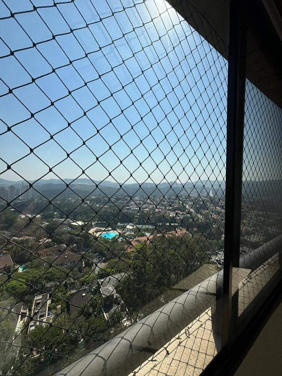 Imagem Apartamento com 3 Dormitórios e 3 Vagas em Alphaville, Barueri - Frente à Pista de Caminhada
