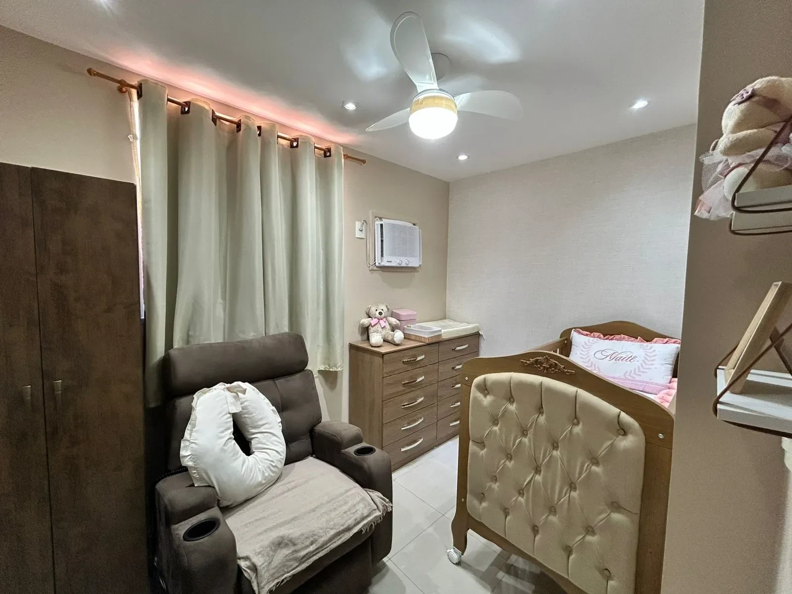 Imagem Casa de Condomínio com 2 Quartos à Venda, 91 m² em Neves (Neves) - São Gonçalo
