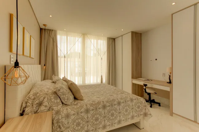 Imagem Casa com 2 Quartos à Venda, 230 m² em Trianon - Guarapuava