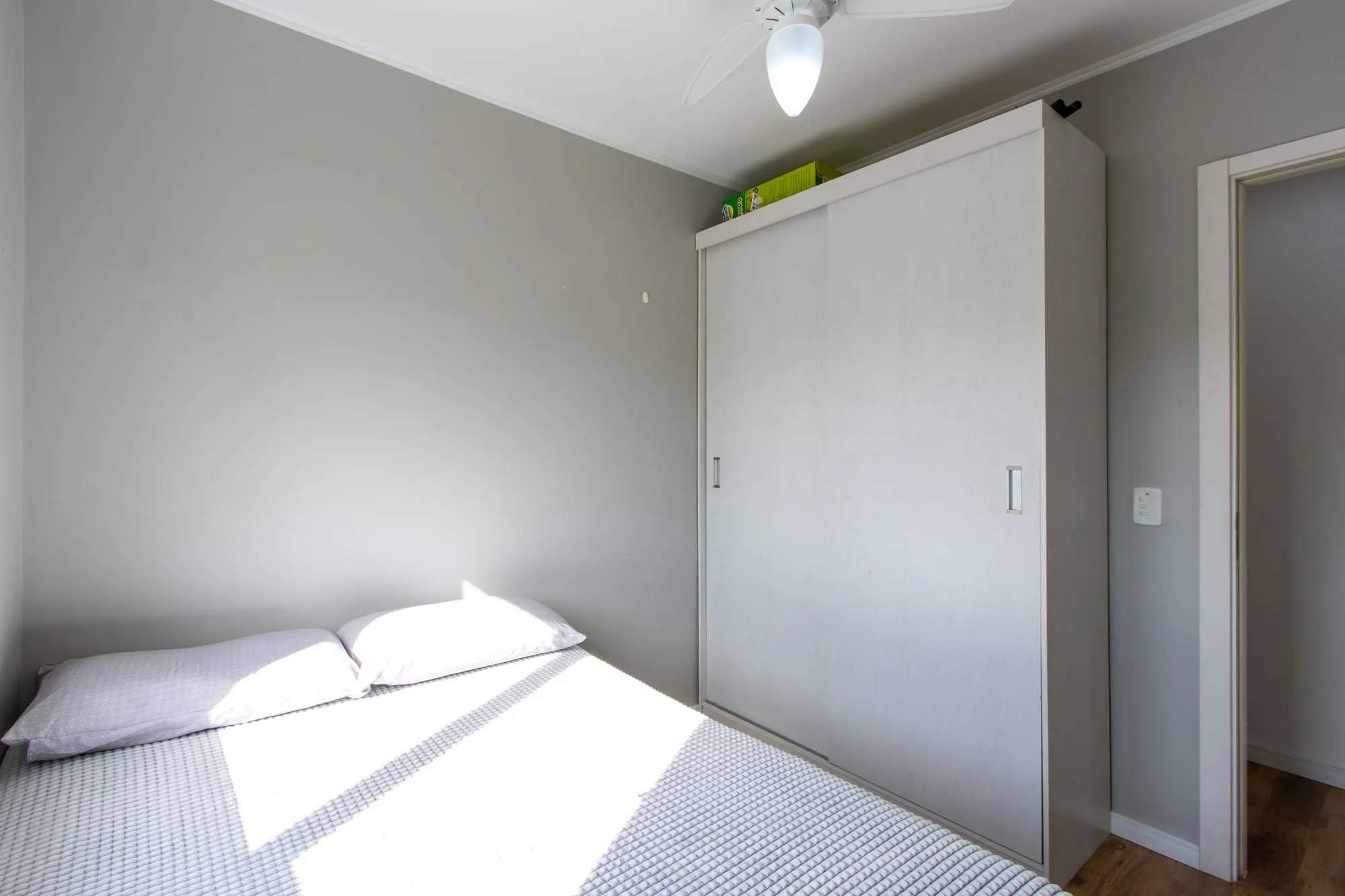 Imagem Lindo apartamento de 3 dormitórios, sendo 1 com suíte
