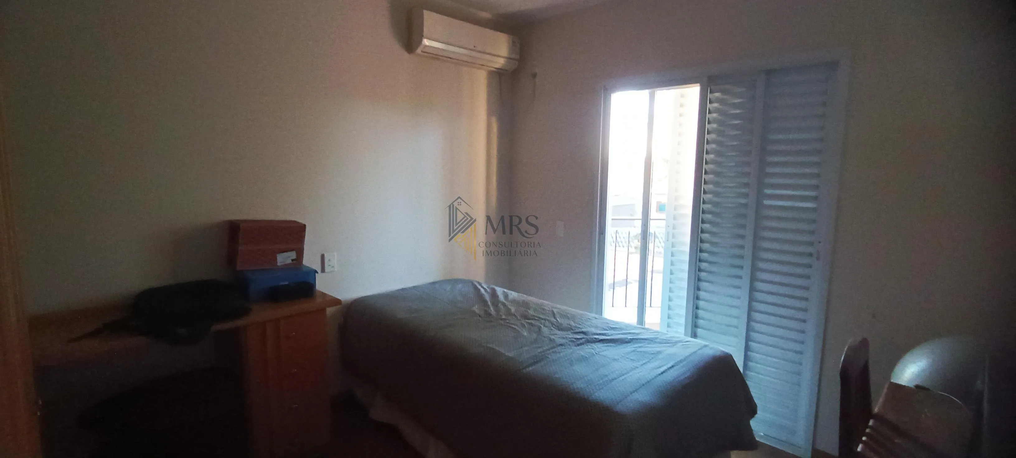 Imagem Casa Cond Portal do Paraiso I 4 dorm 2 suites