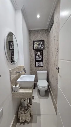 Imagem A 5ª Avenida Imóveis, selecionou esse exclusivo apartamento de 3/4 para você morar com muito charme no bairro mais tradicional de Salvador: A Graça
