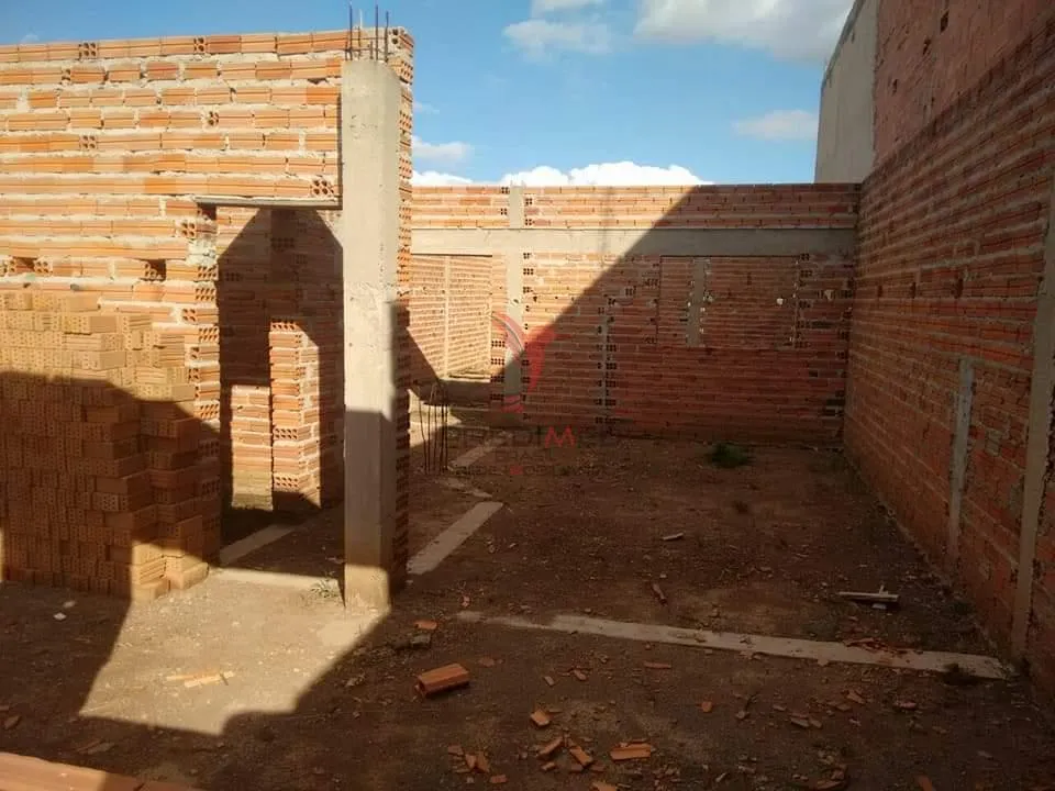 Imagem Terreno com Construção Inacabada no Vem Viver 1, Piracicaba