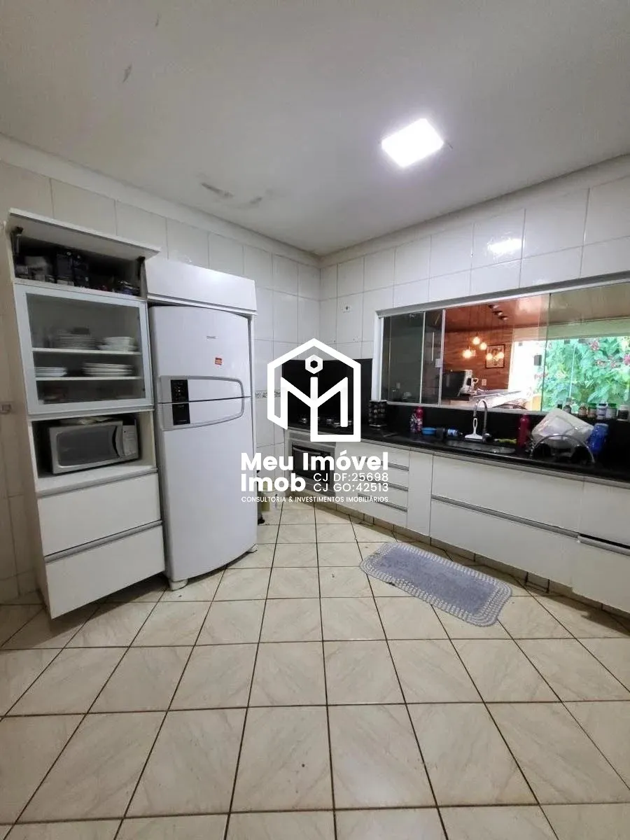 Imagem Casa Condomínio 3 Quartos 2 Suítes 4 Vagas Lote 800 m²