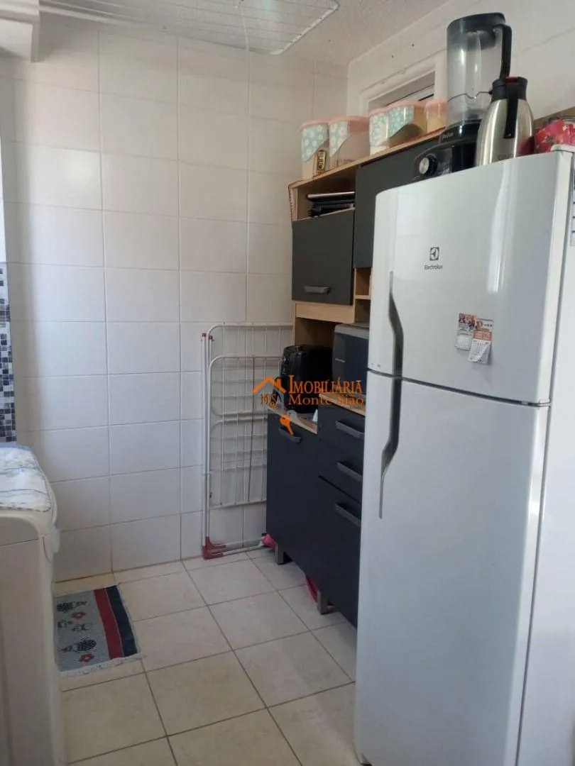 Imagem Apartamento com 2 dormitórios à venda, 46 m² por R$ 200.000,00 - Jardim Nova Cidade - Guarulhos/SP