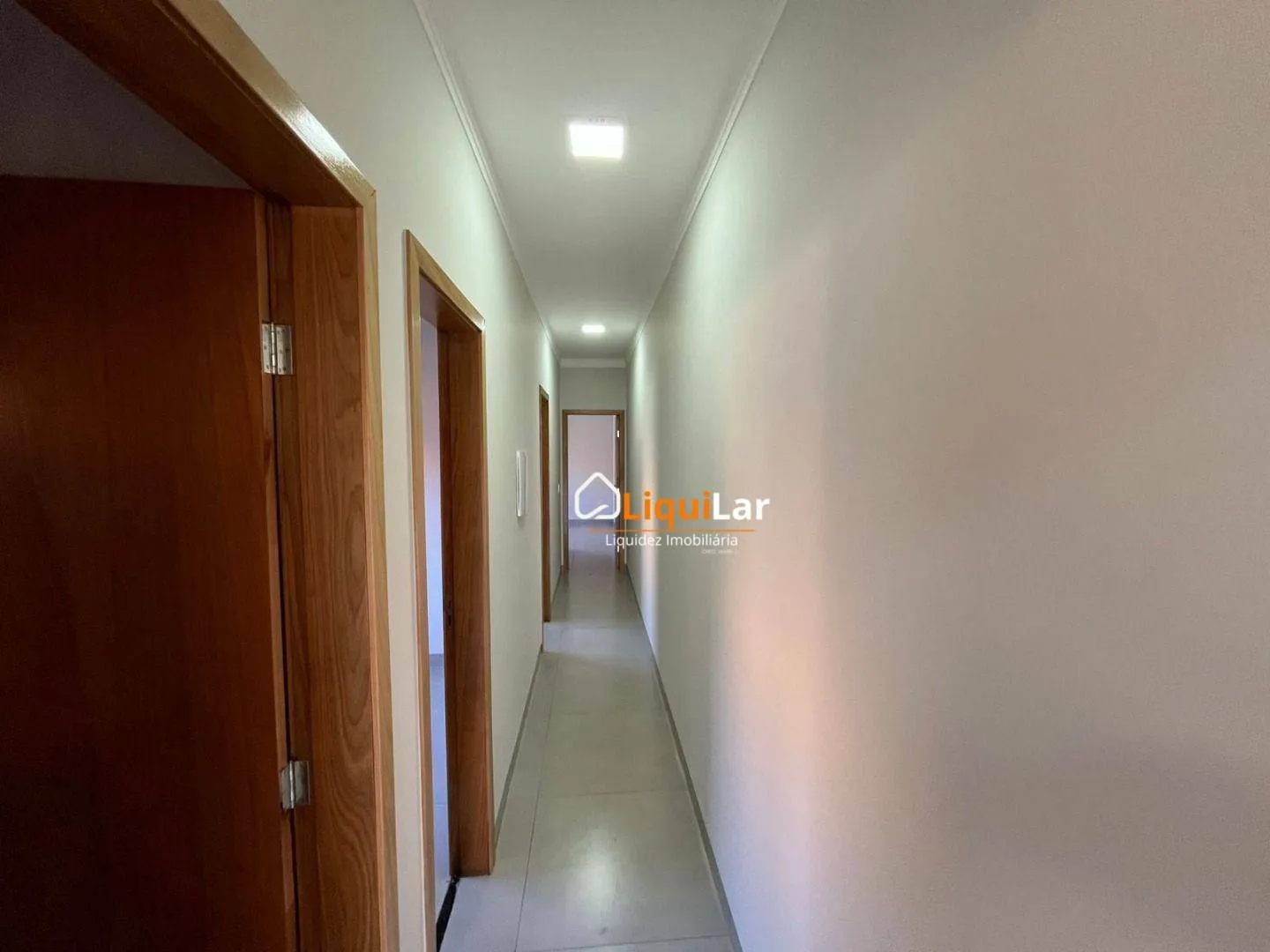 Imagem Casa Térrea à Venda no Jardim Itamaracá com 3 Quartos, Suíte e Excelente Custo-Benefício