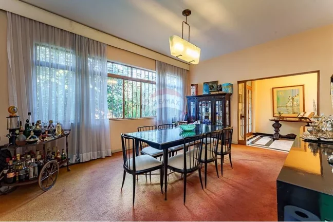 Imagem CASA ICÔNICA NO PACAEMBU – ARQUITETURA E CHARME ATEMPORAL!