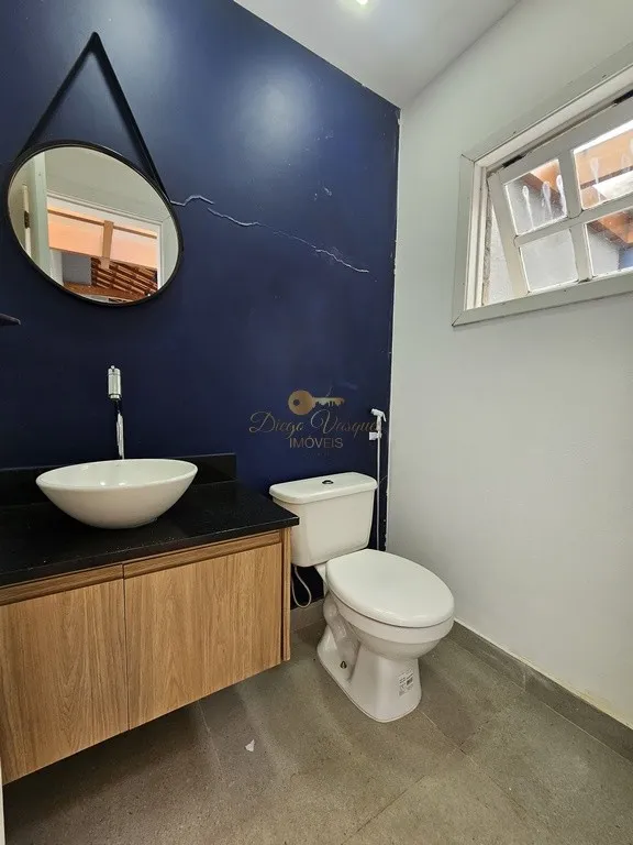 Imagem Casa em Condomínio para Venda em Teresópolis / RJ no bairro Parque do Imbui