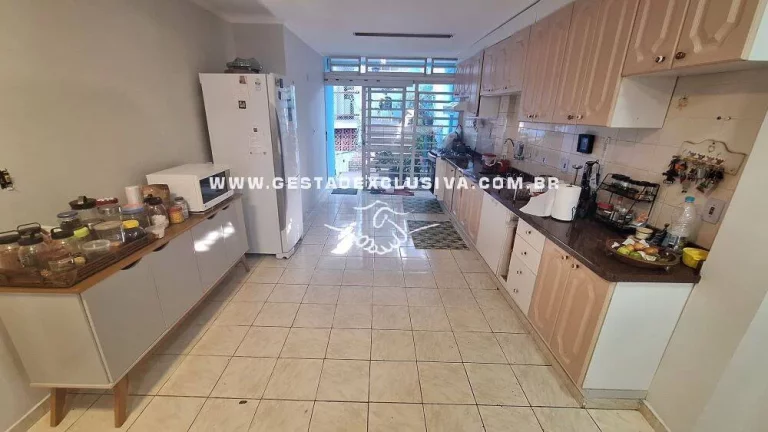 Imagem CASA REGIÃO CENTRAL DE ITATIBA, 4 DORM 6 VAGAS DE GARAGEM