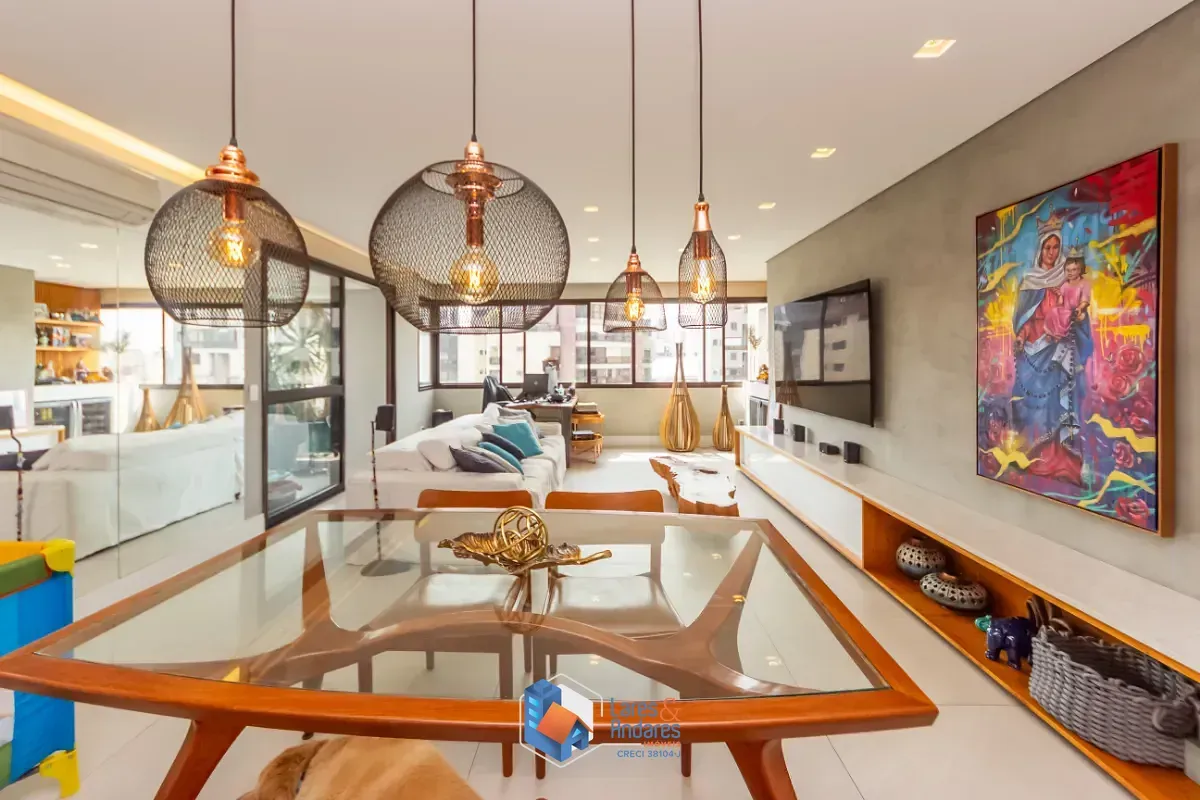 Foto do imóvel Apartamento para venda em Moema com 4 quartos, sendo 3 suítes, 162m² em Avenida Jandira