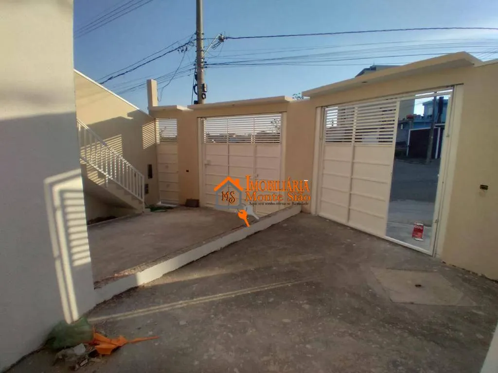 Imagem Casa com 2 dormitórios à venda, 82 m² por R$ 420.000,00 - Bonsucesso - Guarulhos/SP