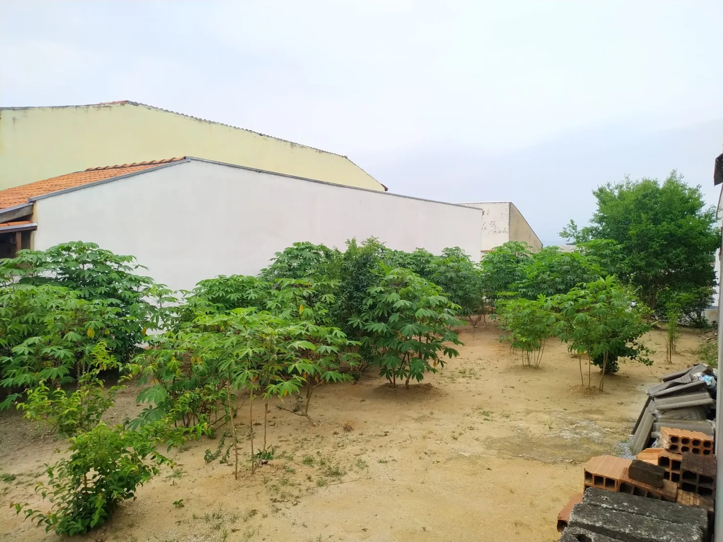 Imagem Terreno à venda 300M², Residencial Jardim Aurora, Pindamonhangaba - SP