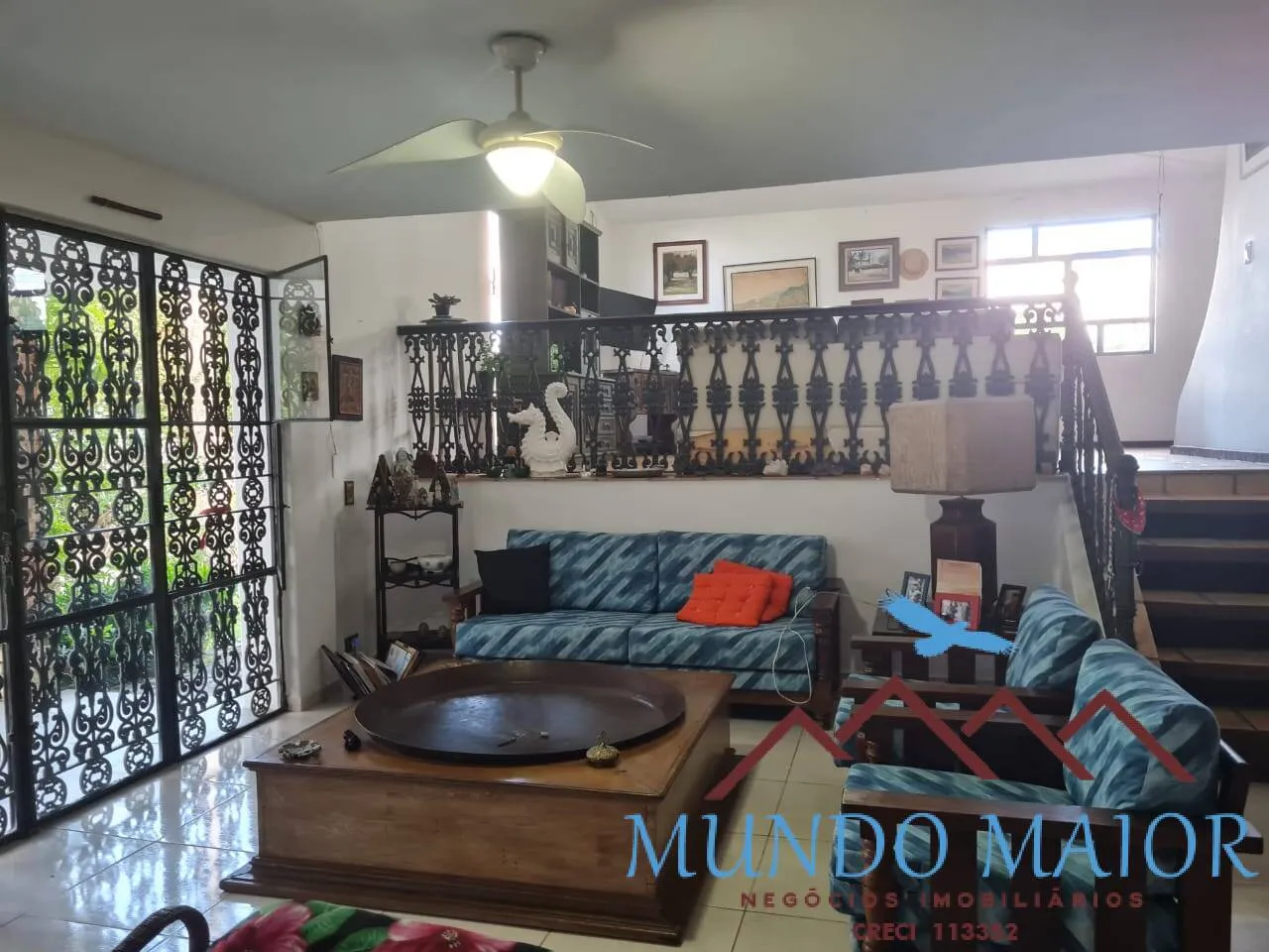 Imagem Casa com 4 Quartos e 4 banheiros à Venda, 1000 m² por R$ 2.500.000