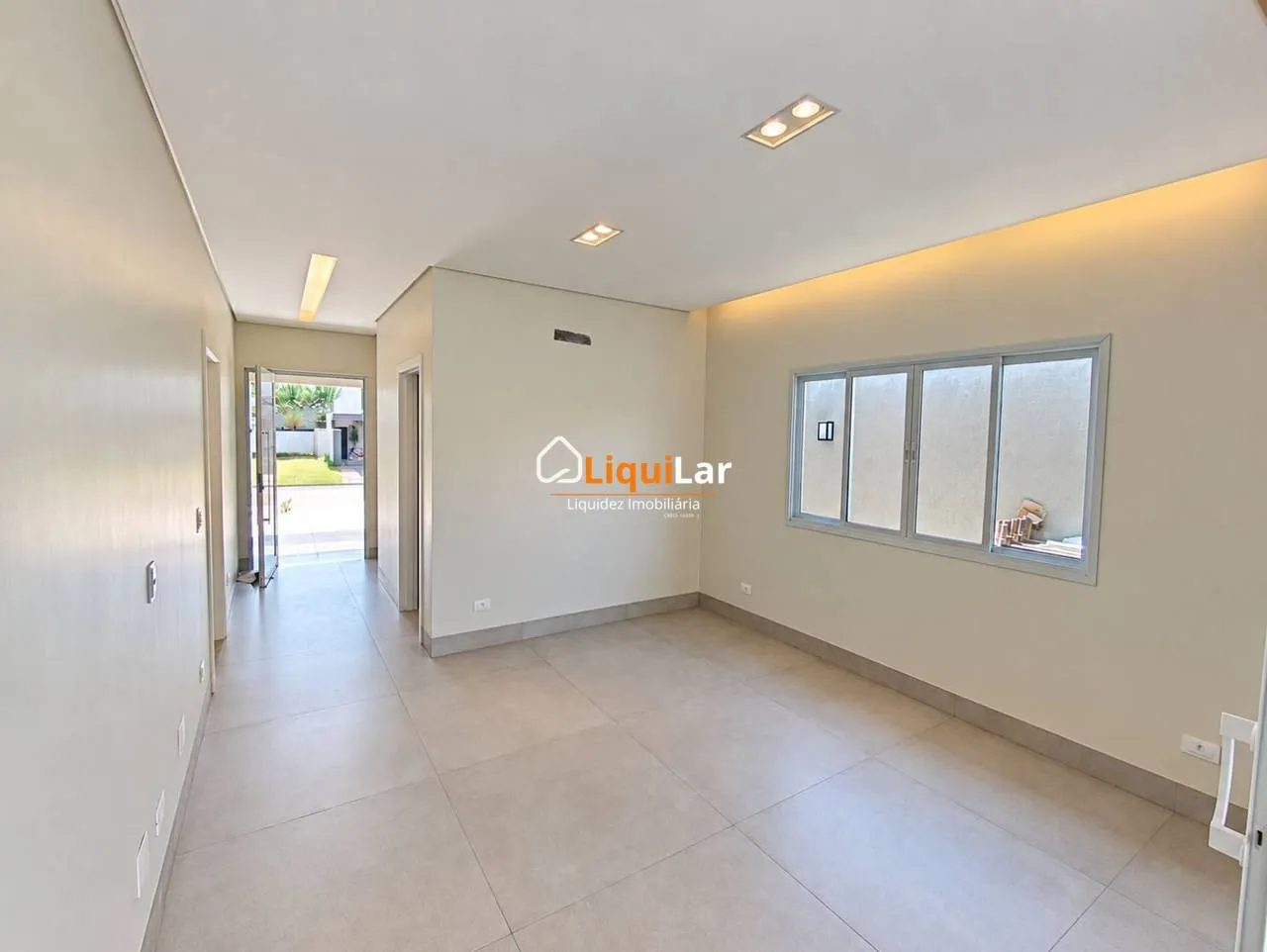 Imagem Residencial Alphaville II | Casa Térrea de Alto Padrão com 3 Suítes, Piscina Aquecida e Energia Fotovoltaica