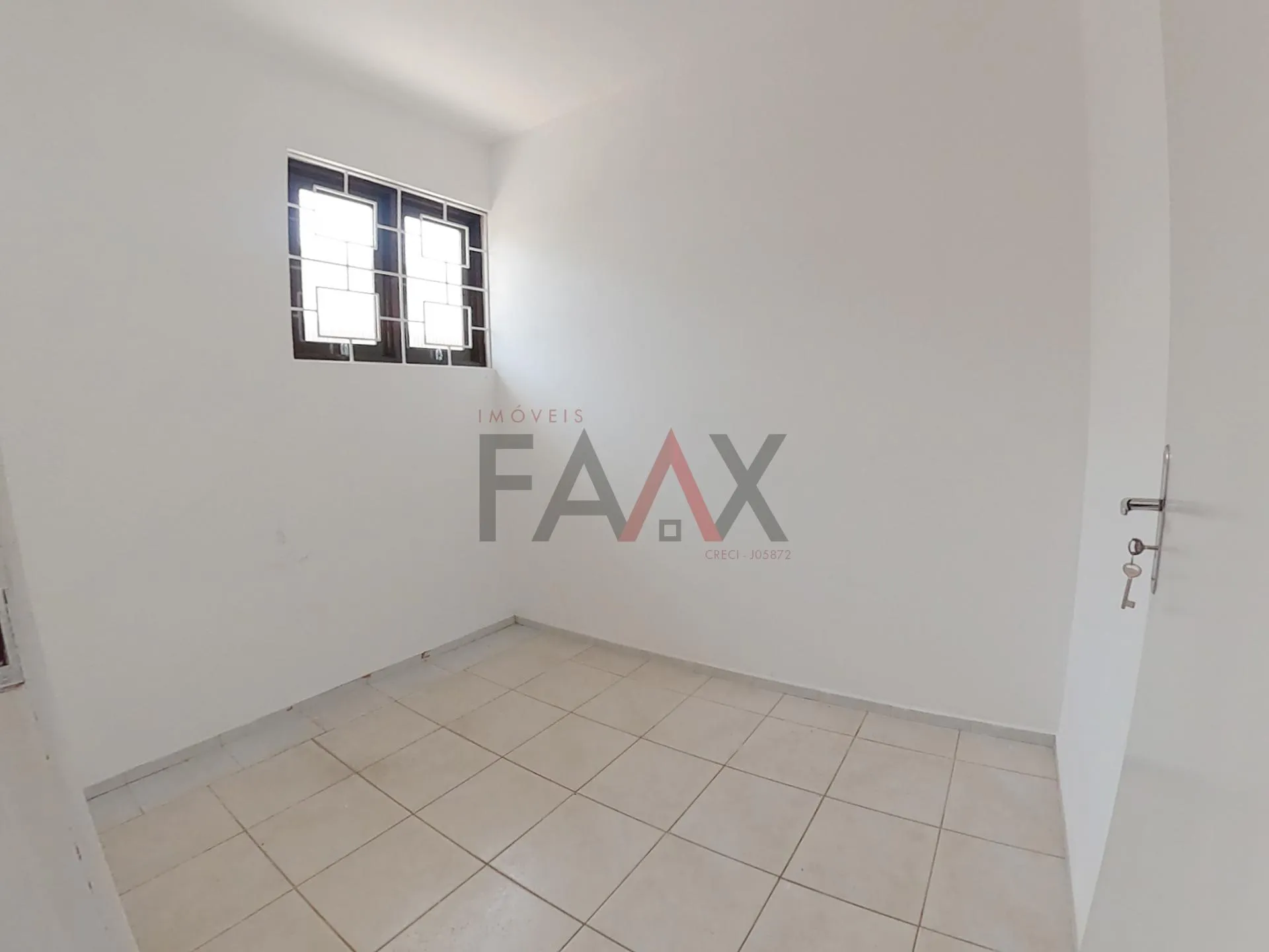 Imagem Casa a venda proximo a praça da ucrania no trianon em Guarapuava - PR