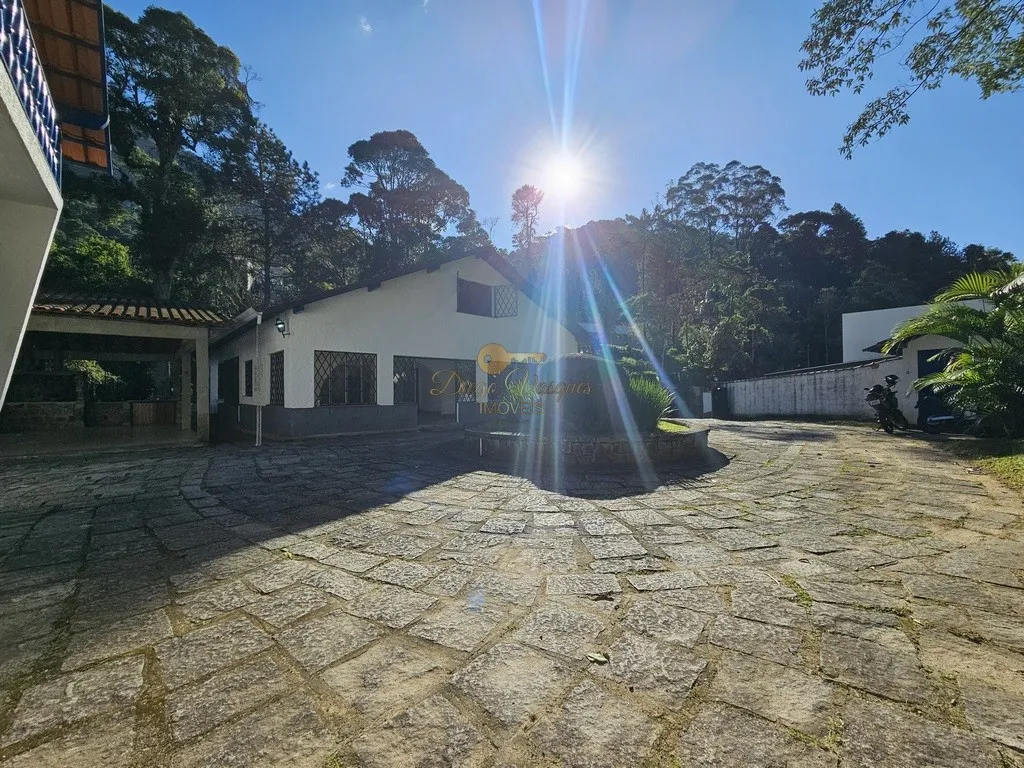 Imagem Casa para Venda em Teresópolis / RJ no bairro Granja Guarani