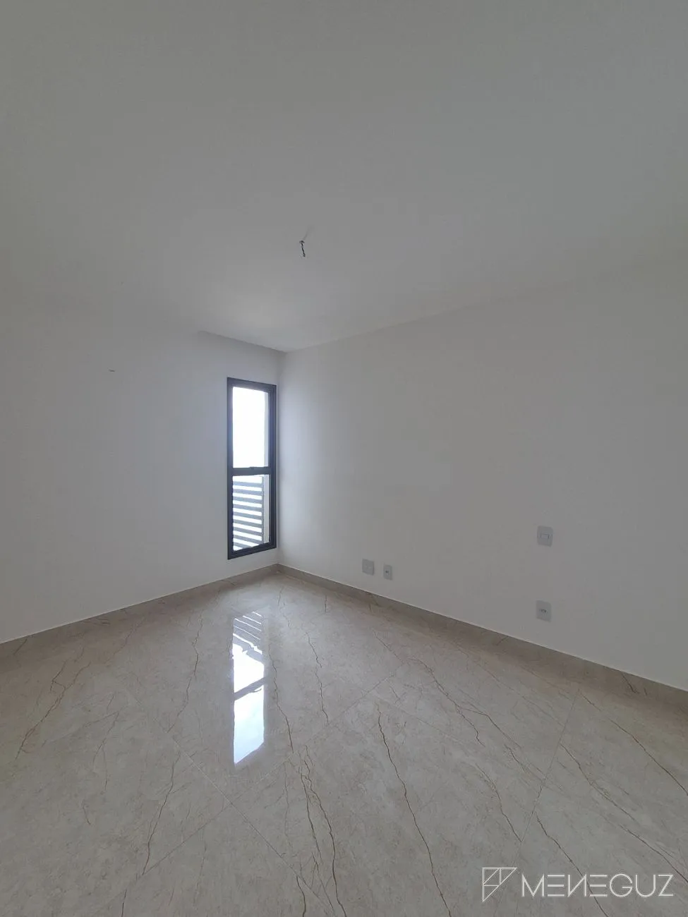 Imagem Apartamento 3 Quartos na Beira Mar da Praia do Morro - Prédio Novo com Lazer na Cobertura