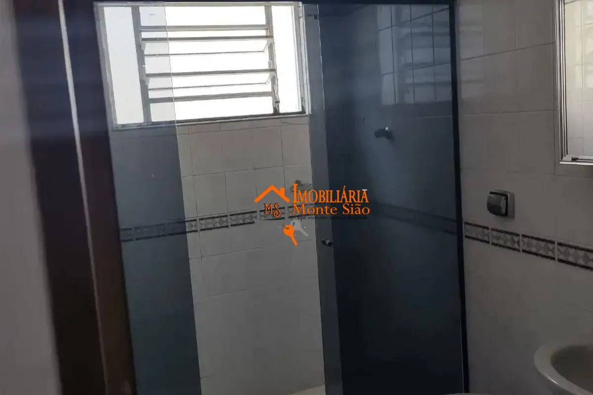Imagem Sobrado com 3 dormitórios à venda, 162 m² por R$ 764.000,00 - Vila Rosália - Guarulhos/SP