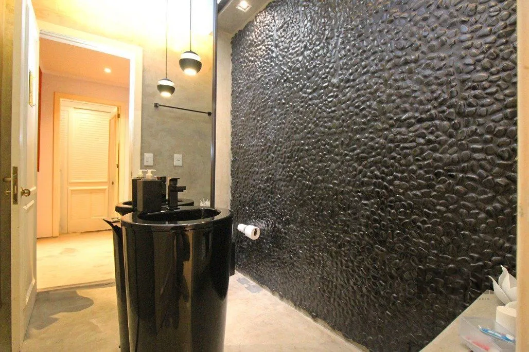 Imagem Casa em Condomínio para comprar no bairro Tristeza com 3 dormitórios