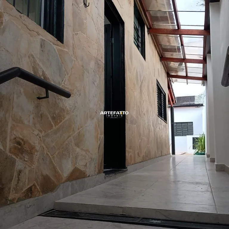 Imagem Casa com 4 dormitórios no bairro São Joaquim