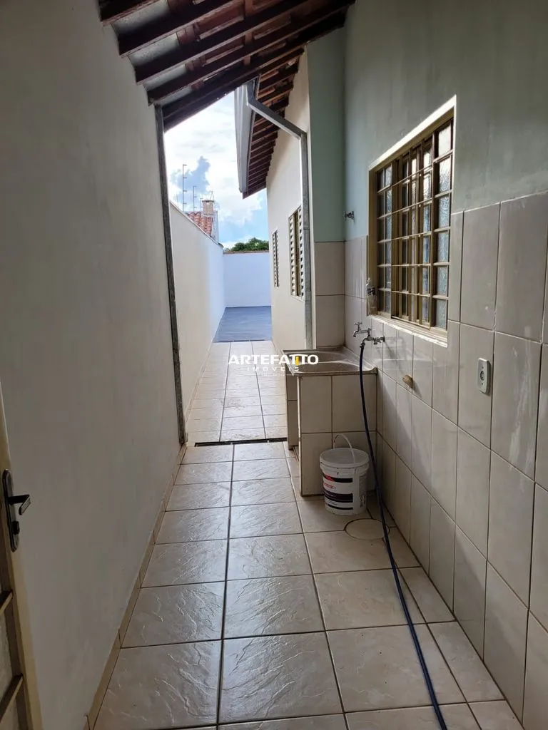 Imagem Casa com 3 dormitórios no bairro Vila Santa Cruz