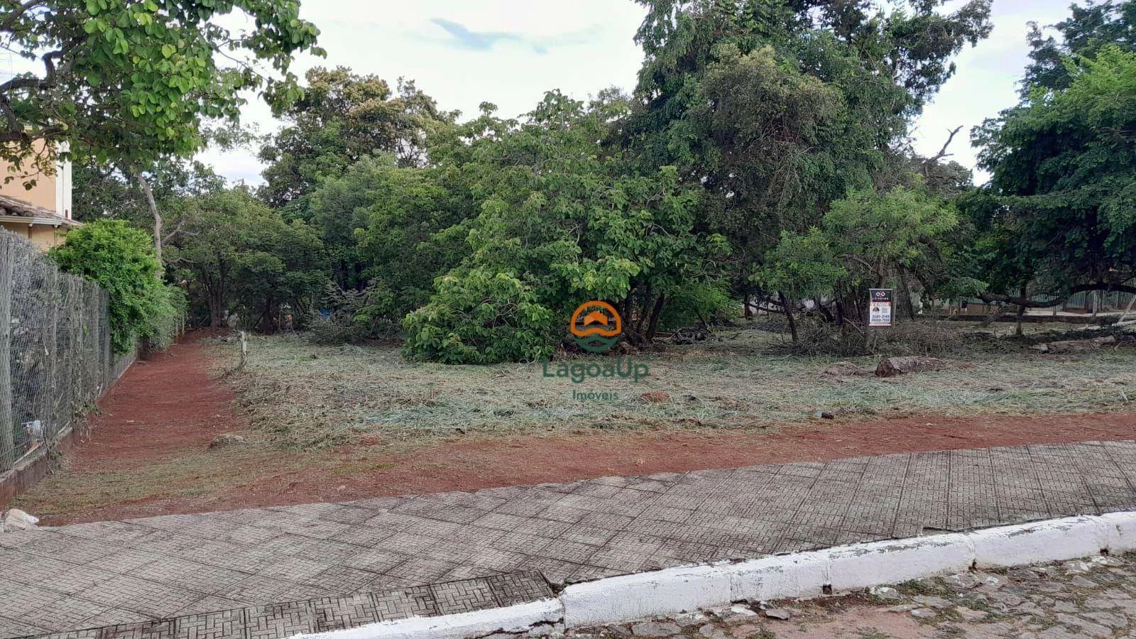 Imagem Terreno à venda, 1500 m² por R$ 650.000,00 - Condomínio Roseiral - Lagoa Santa/MG