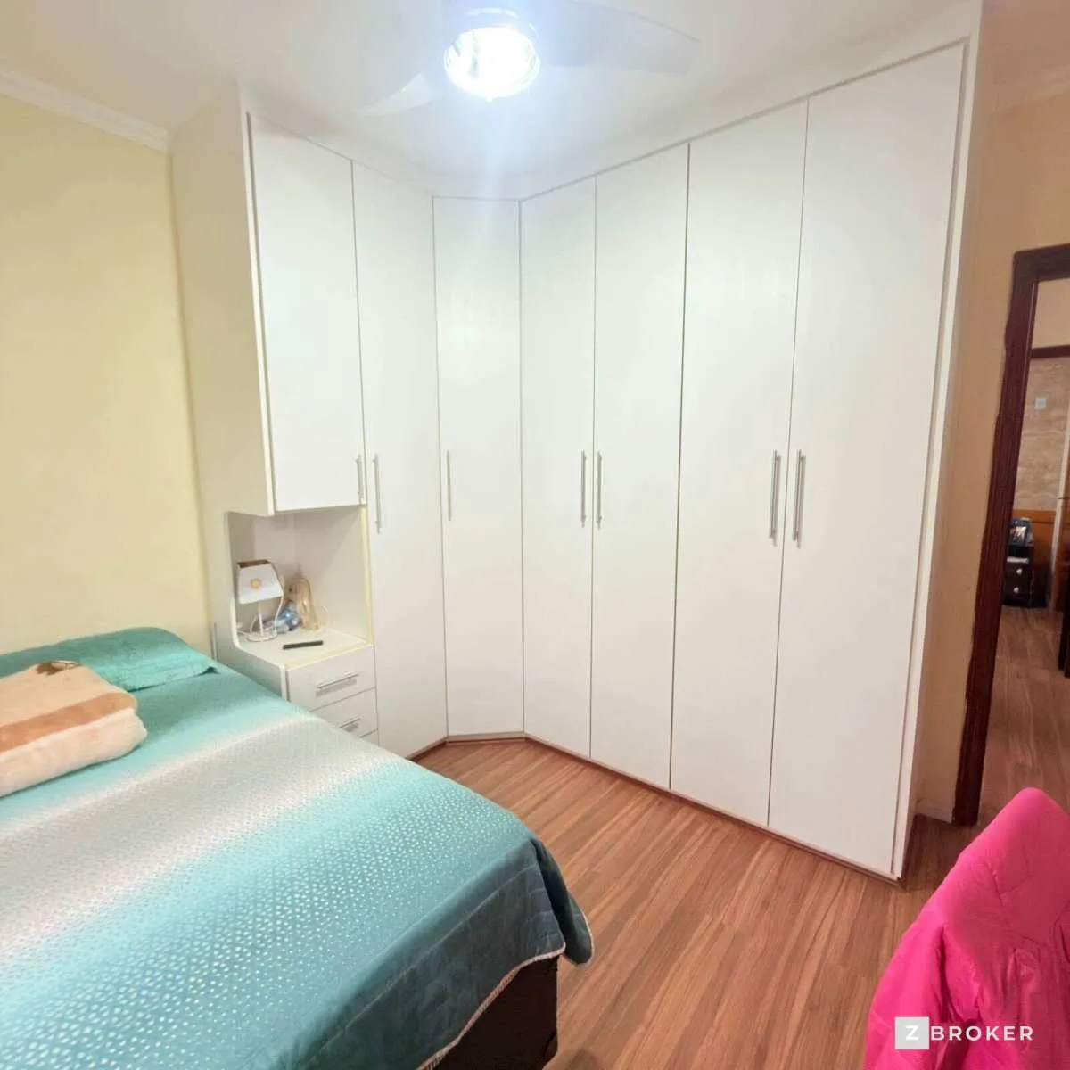 Imagem Casa à venda em São Paulo, Vila Palmeiras, com 4 quartos, 243m2