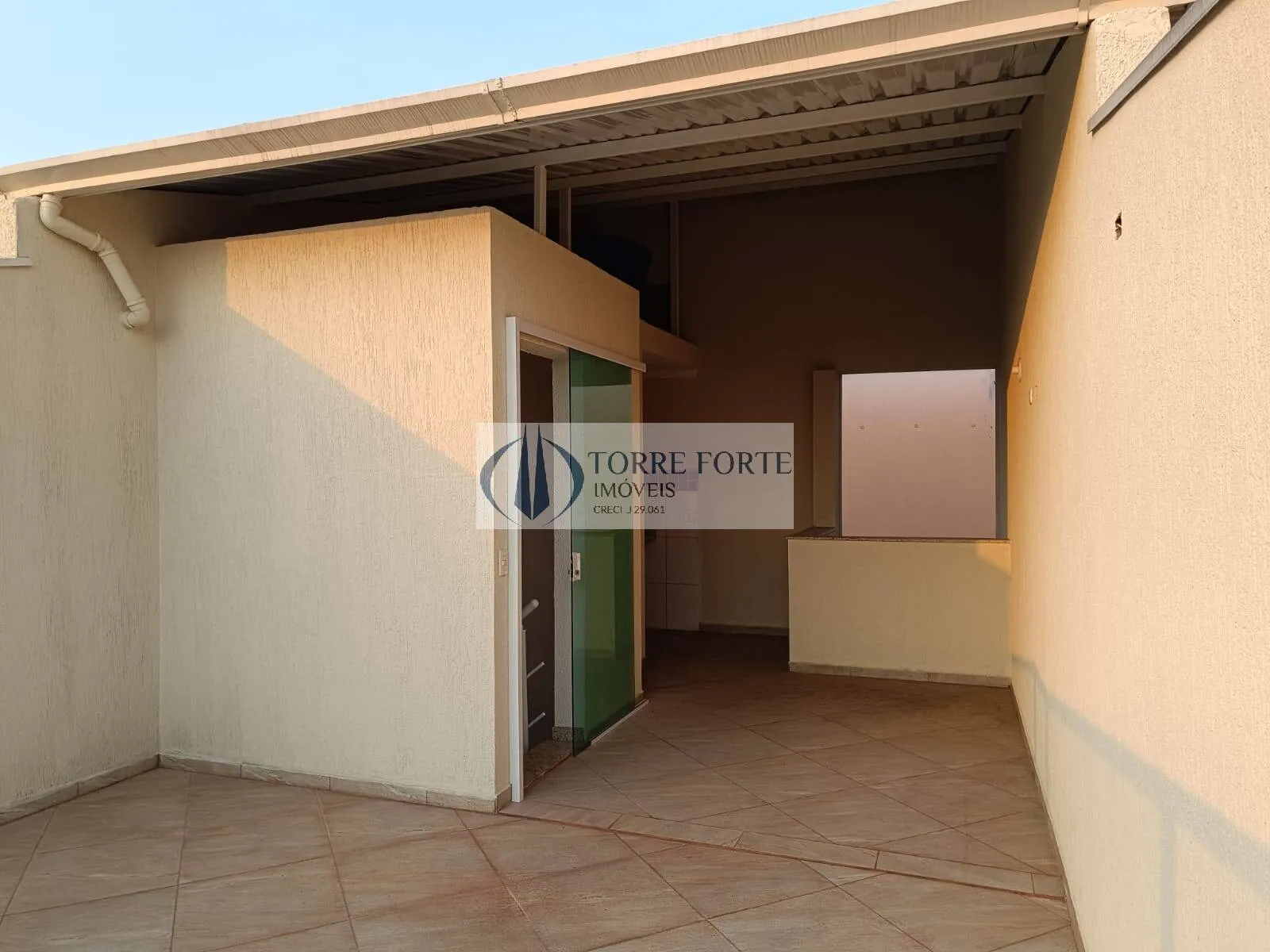 Imagem Sobrado em condominio com 2 quartos 2 vagas independentes na Vila Alpina.