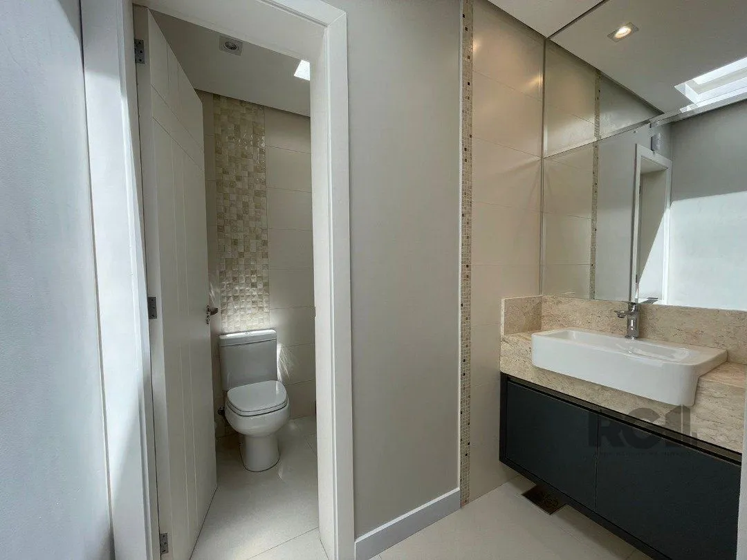 Imagem Casa de Condomínio em Hípica