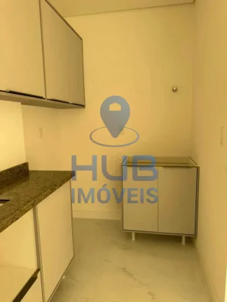 Imagem Apartamento com 2 dormitórios sendo 2 suítes e 1 vaga de garagem em Camboriú/SC