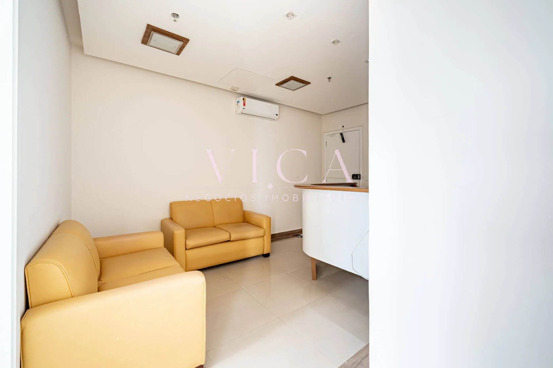 Imagem Sala mobiliada 63m² para venda ou aluguel por R$ 6.700,01- Alphaville/SP