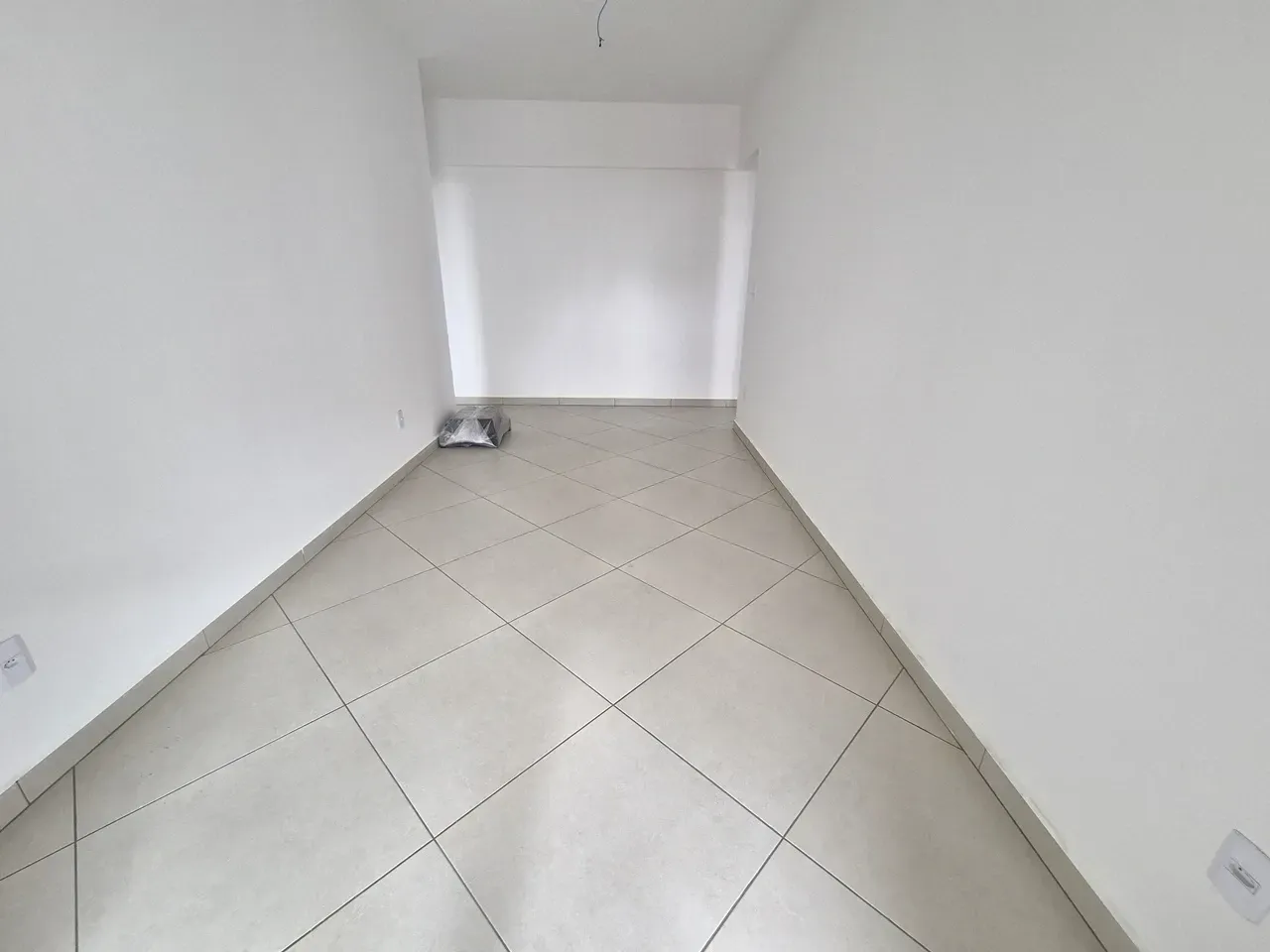 Imagem Apartamento com 1 Quarto à Venda, 58 metros em Mirim - Praia Grande