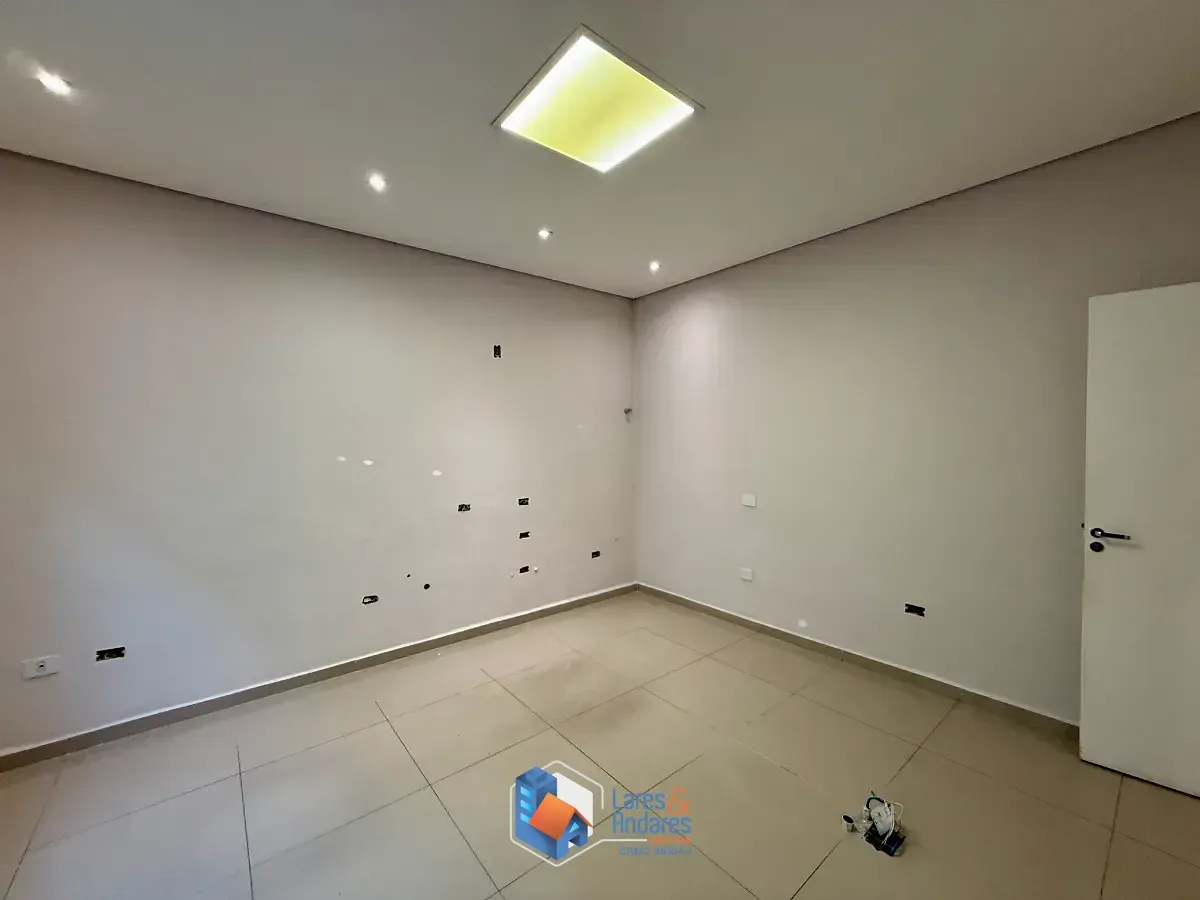 Imagem Casa comercial para venda em Socorro, 246m²