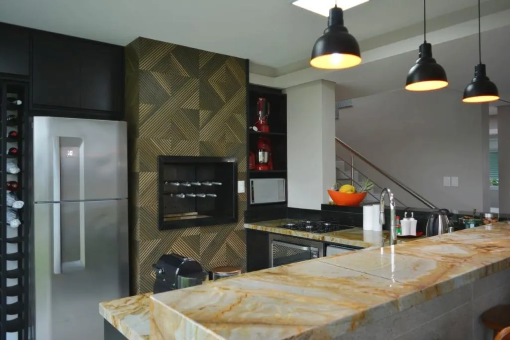 Imagem Casa em Condominio 4 Dormitórios - Bairro --