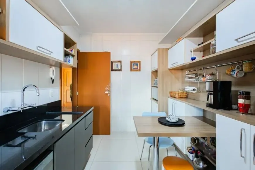 Imagem Apartamento 3 dormitórios reformado com churrasqueira no Jardim Lindóia