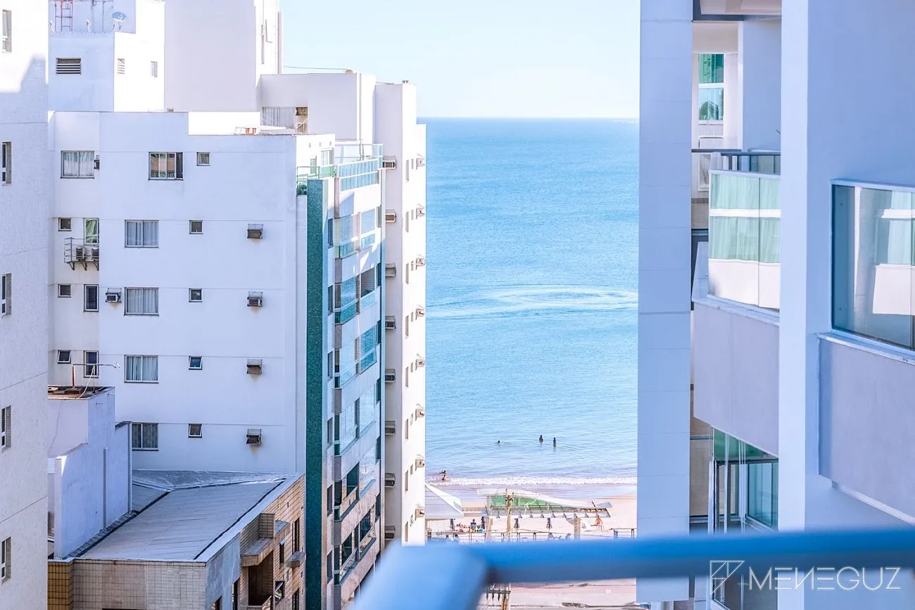 Imagem Apartamento 3 Quartos (3 Suíte) na Praia do Morro - Vista para o Mar e Lazer Completo na Cobertura