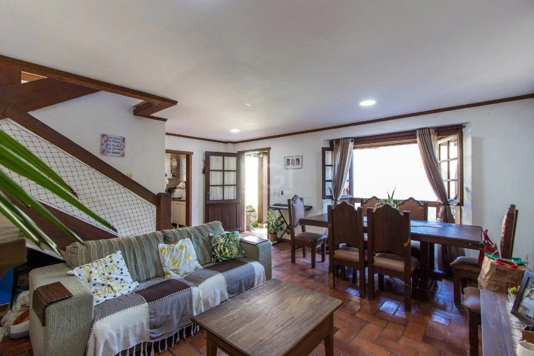 Imagem Casa Condominio para Venda - 195m², 2 dormitórios, sendo 1 suites, 2 vagas - Tristeza