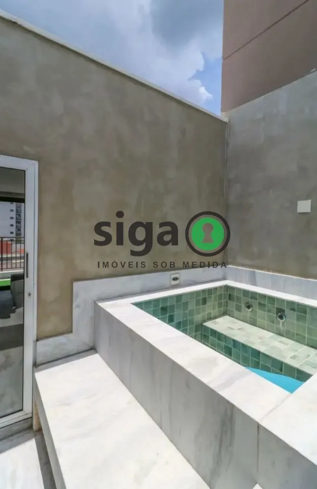 Imagem Cobertura duplex para Venda com 165m², 2 suites, 3 vagas, Mobiliado