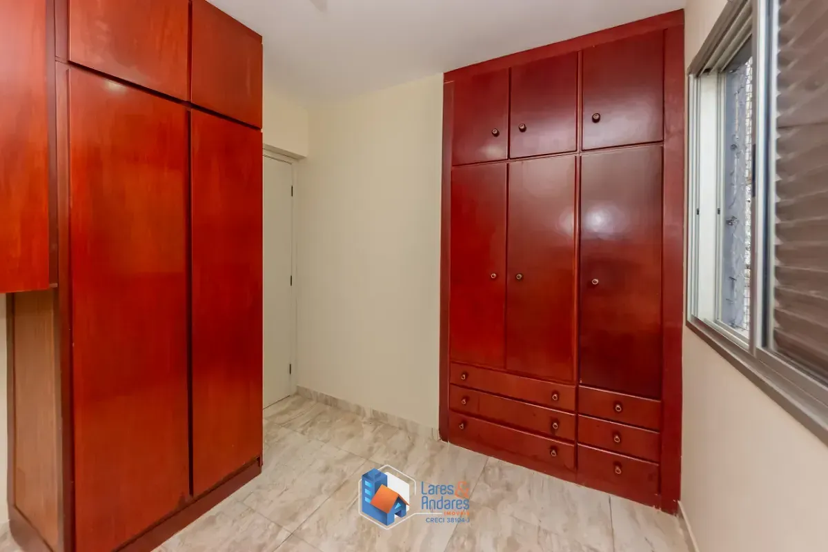 Imagem Apartamento para venda em Saúde com 3 quartos, sendo 1 suíte, 75m²