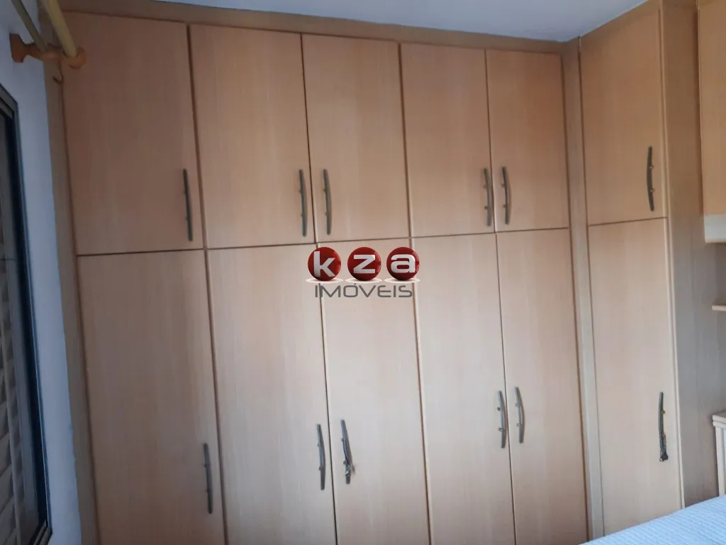 Imagem Apartamento à venda ao lado do Centro de Valinhos-SP: 1 quarto, 1 sala, 1 banheiro, 1 vaga de garagem, 38 m².
