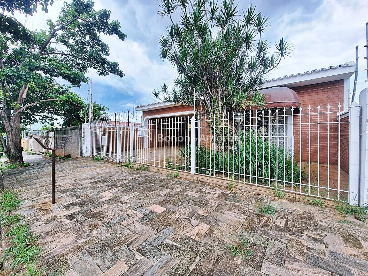 Imagem Casa a venda na Vila Nogueira em Campinas!!