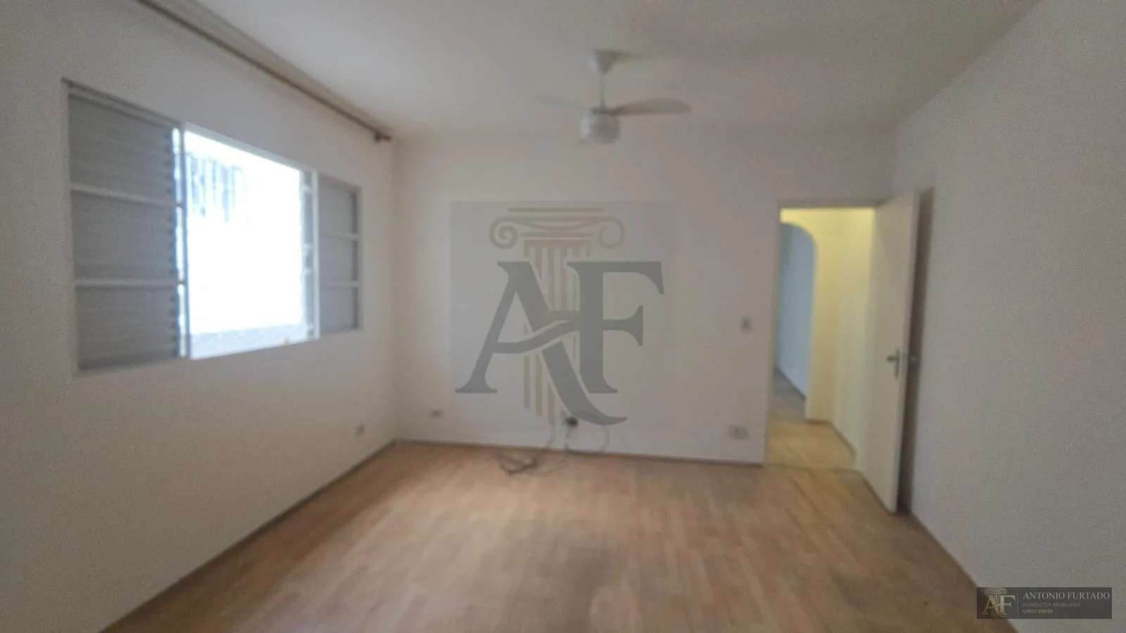 Imagem Casa à venda em Jardim Londrina, São Paulo