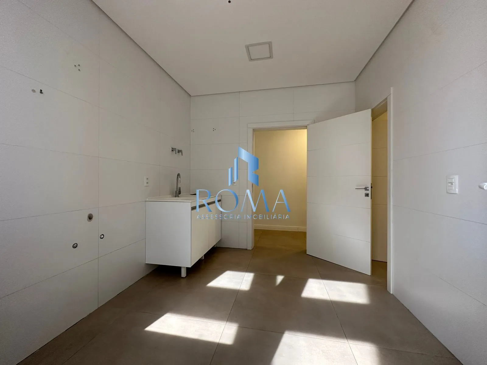 Imagem Casa em Condomínio 3 dormitórios à venda Camobi Santa Maria/RS