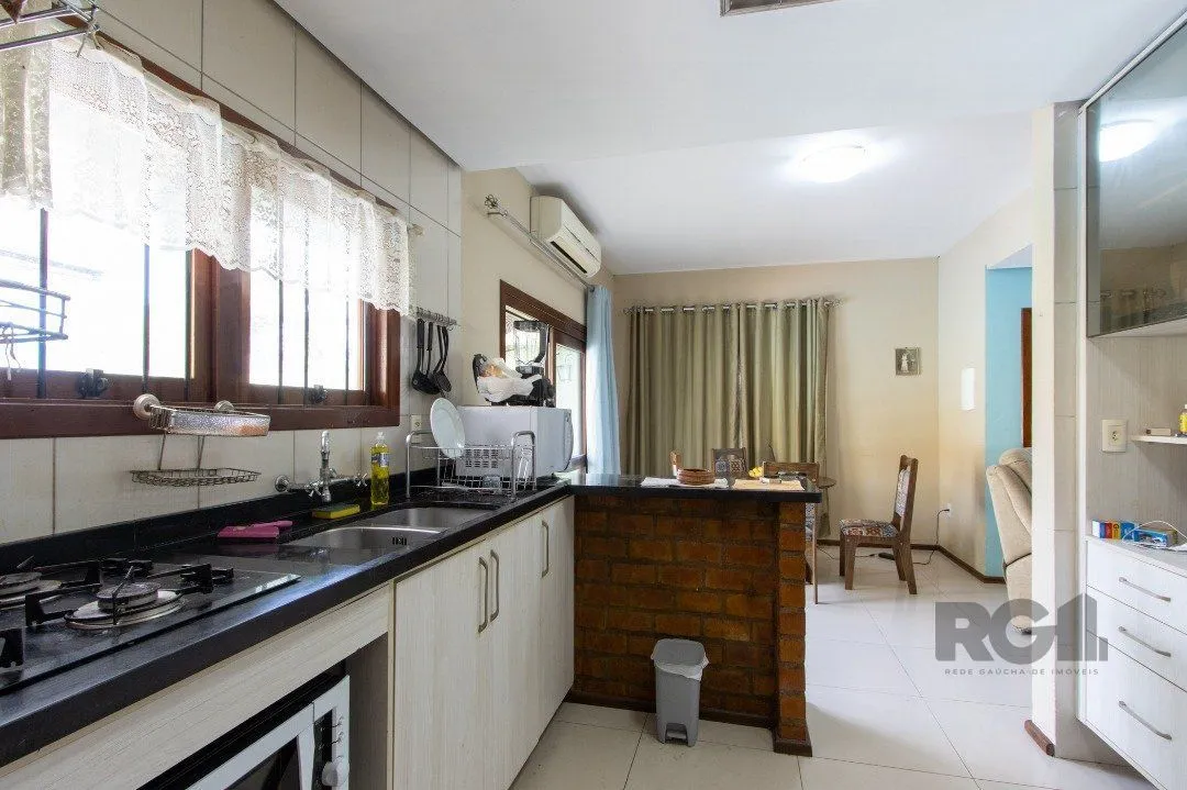 Imagem Casa para Venda - 174m², 3 dormitórios, sendo 1 suites, 2 vagas - Jardins do Prado