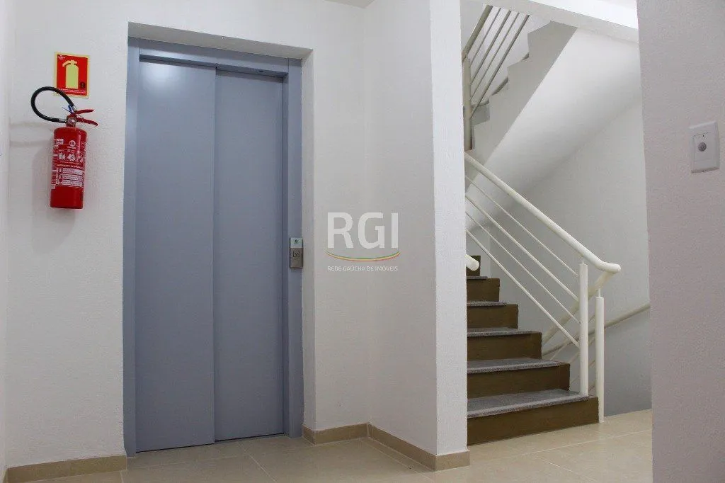 Imagem Apartamento para Venda - 80m², 2 dormitórios, sendo 1 suites, 2 vagas - Teresópolis