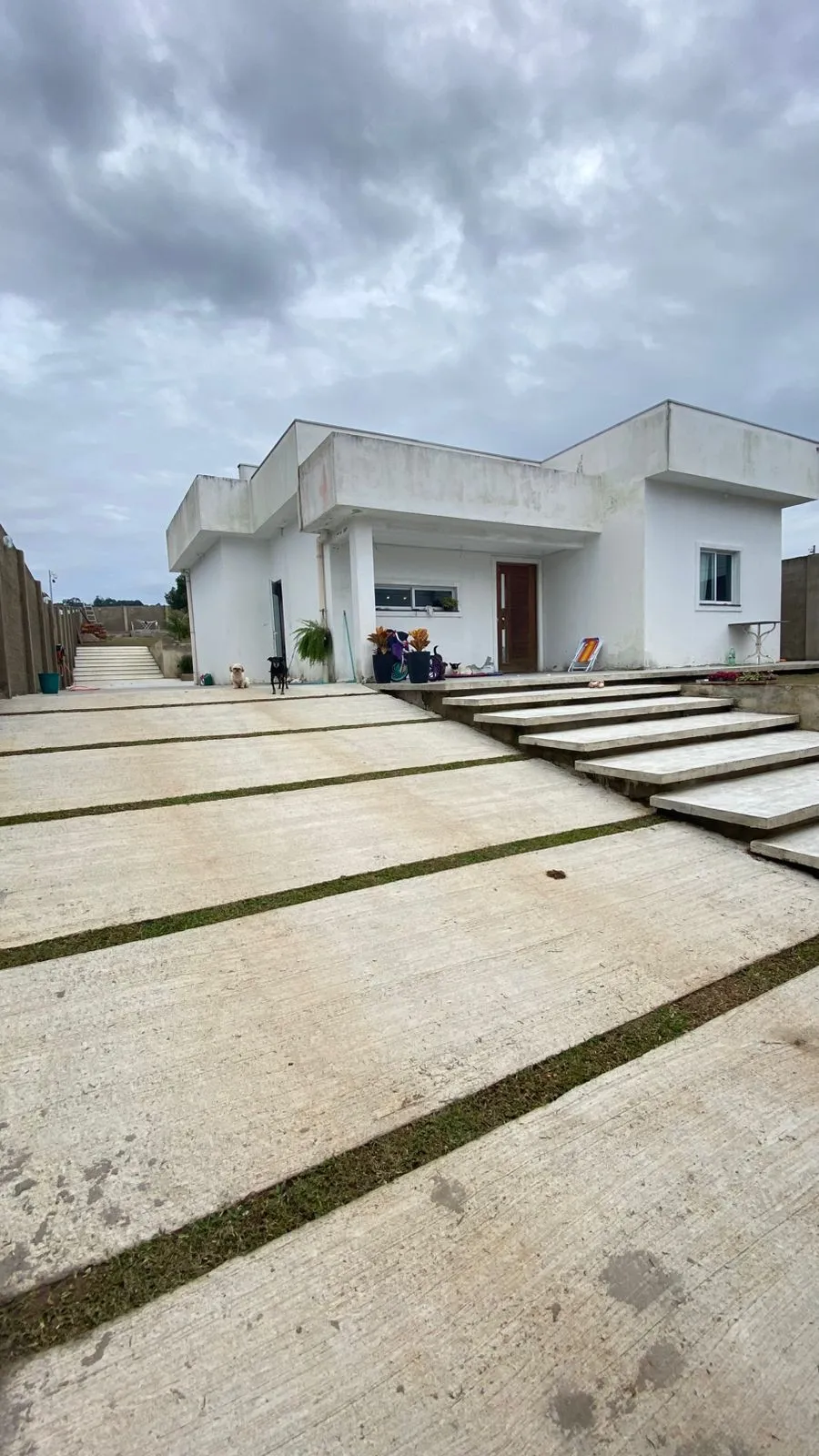 Imagem Casa - 175 m², 3 dormitórios, 2 vagas de garagem, Belém Velho, Porto Alegre