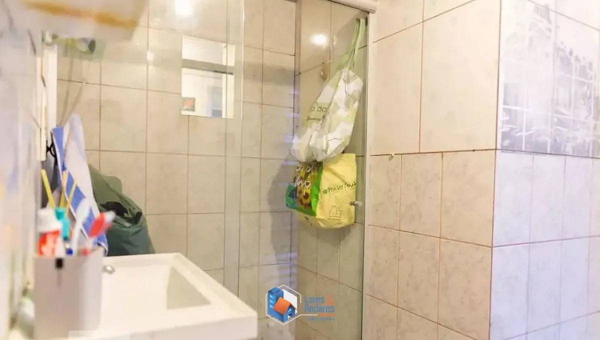 Imagem Casa para venda em Liberdade com 8 quartos, sendo 8 suítes, 192m²